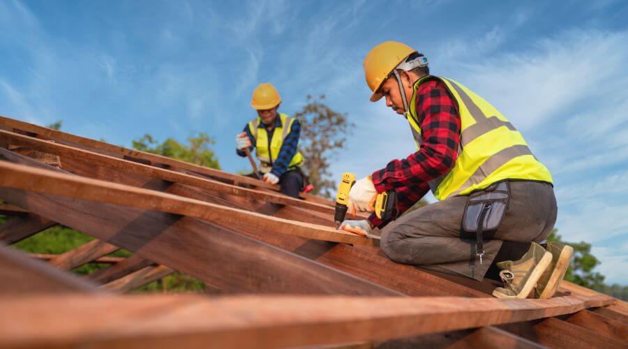 Professional Flat Roofing Installation services in Mount Horeb, WI
